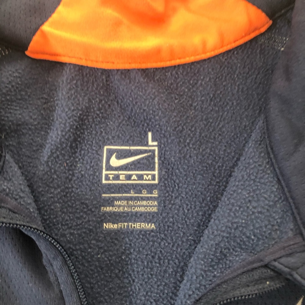 Nike pullover - Picture 2 of 2